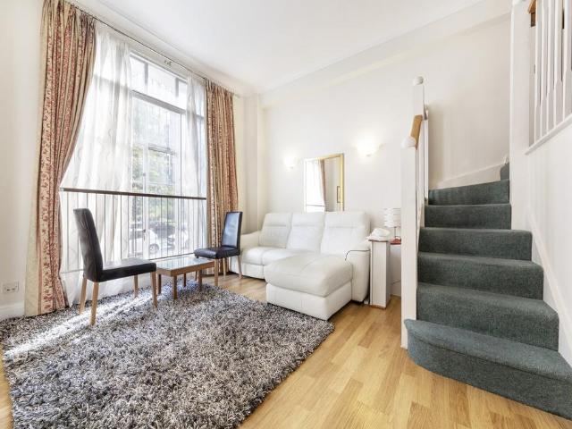 Apartment for rent in South Bank, Greater London