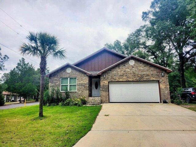 House for sale in Defuniak Springs, Florida