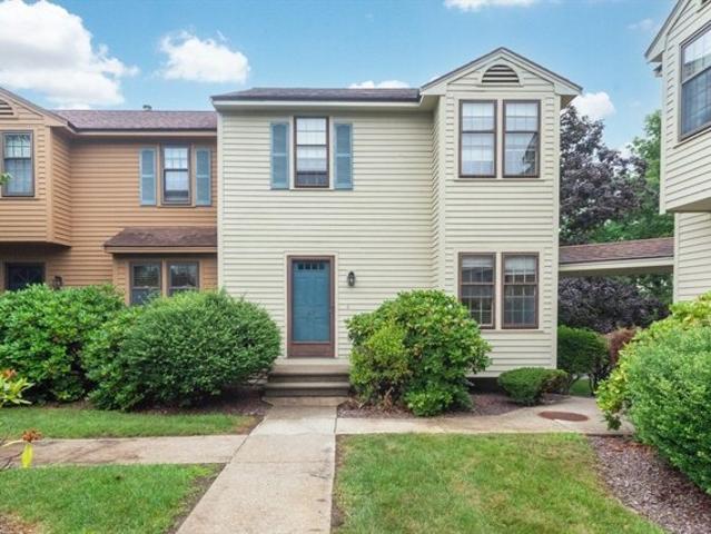 Condo for sale in Tewksbury, Massachusetts