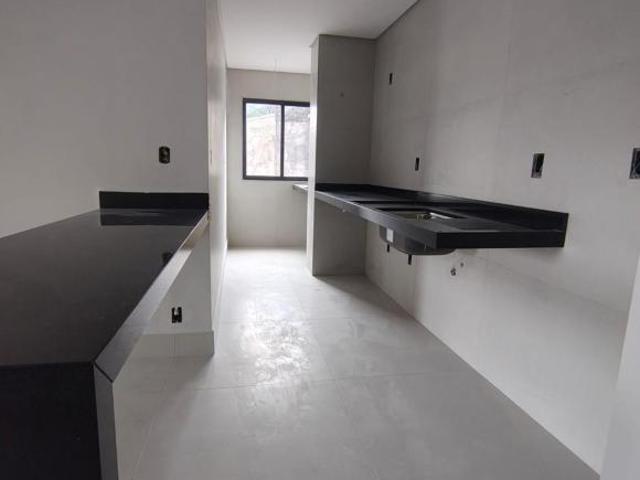 Apartamento venda em Região Imediata de Caraguatatuba-Ubatuba-São Sebastião, Região Metropolitana do Vale do Paraíba e Litoral Norte