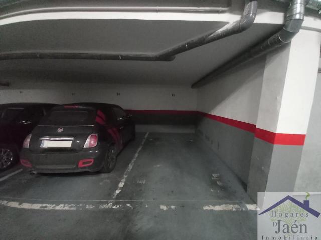 Parking en alquiler en Linares