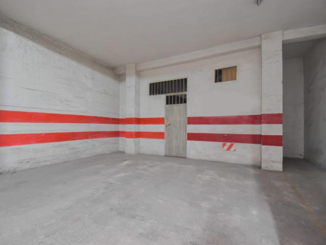 Garaje en venta en Granada, Ronda