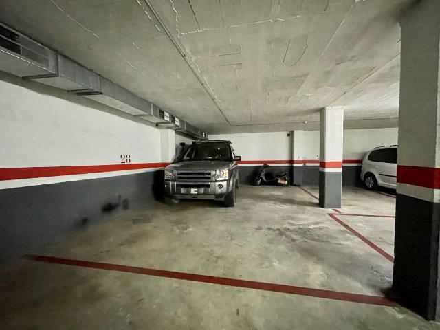 Parking en venta en Sabadell, Gràcia
