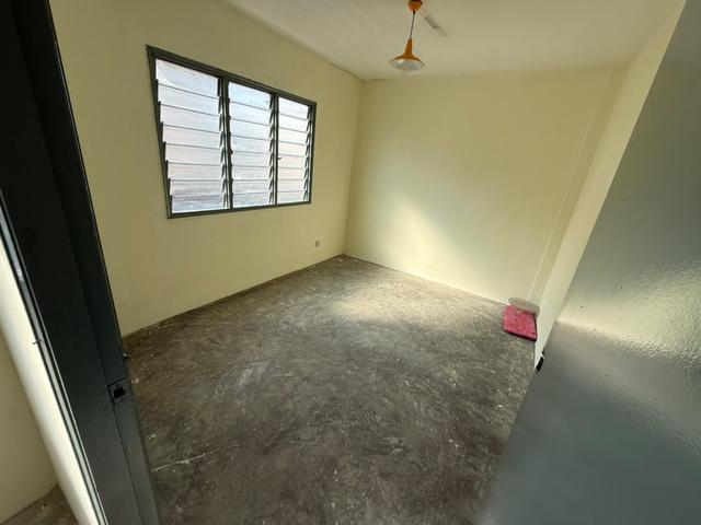 Flat for sale in Nilai, Negeri Sembilan