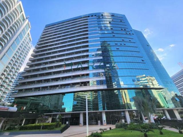 Apartamento venda em Região Geográfica Imediata do Distrito Federal, Região Integrada de Desenvolvimento do Distrito Federal e Entorno