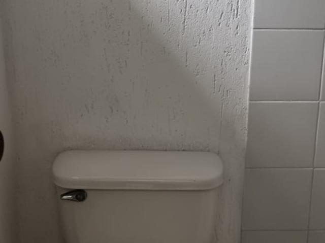 Apartaestudio En Arriendo En Cali En Los Guayacanes A293454