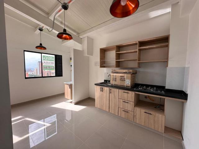 Apartaestudio En Arriendo En Medellin En Laureles A152085