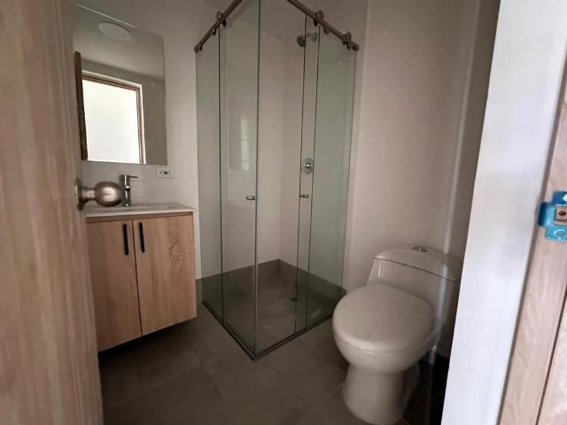 Apartaestudio En Arriendo En Medellin En Laureles A152085