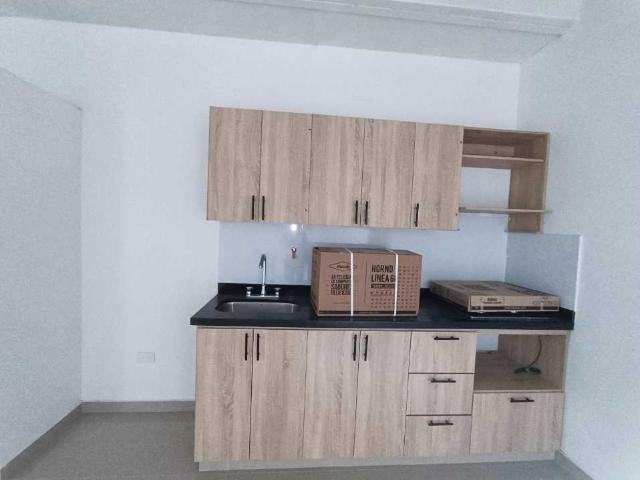 Apartaestudio En Arriendo En Medellin En Laureles A152086