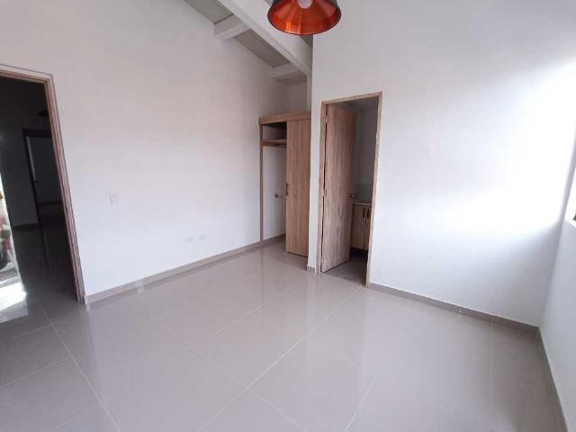 Apartaestudio En Arriendo En Medellin En Laureles A152086