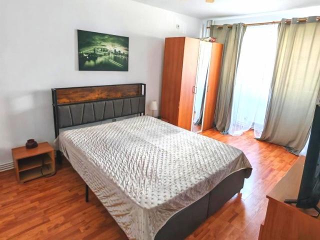 Apartament închirieri