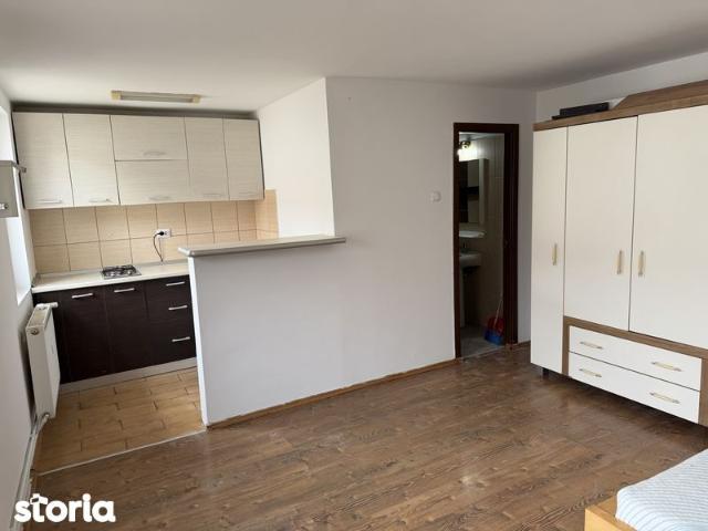 Apartament închirieri