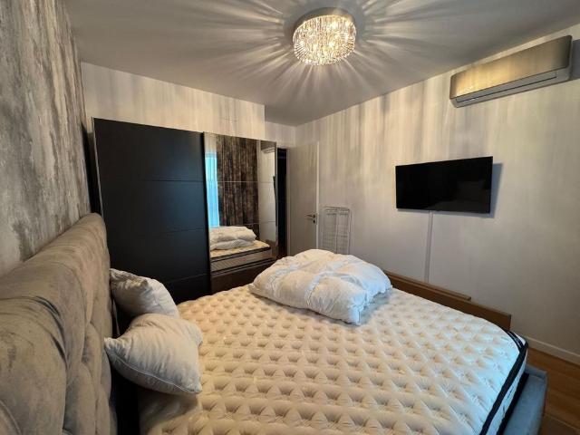 Apartament închirieri în Colțea, București