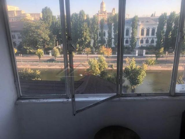 Apartament închirieri în Colțea, București
