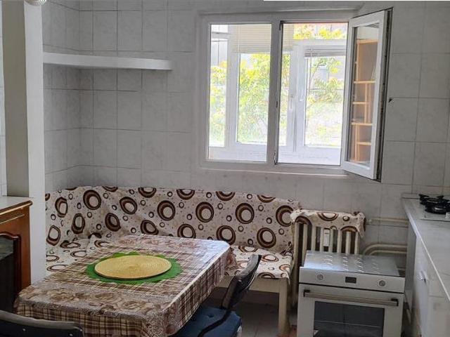 Apartament închirieri în Tei, București
