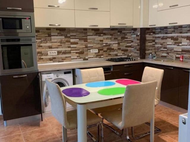 Apartament închirieri în Valcea