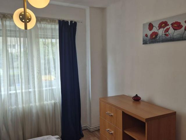 Apartament închirieri în Scriitorilor, Brașov