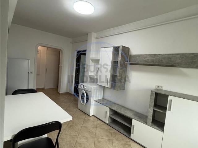 Apartament închirieri