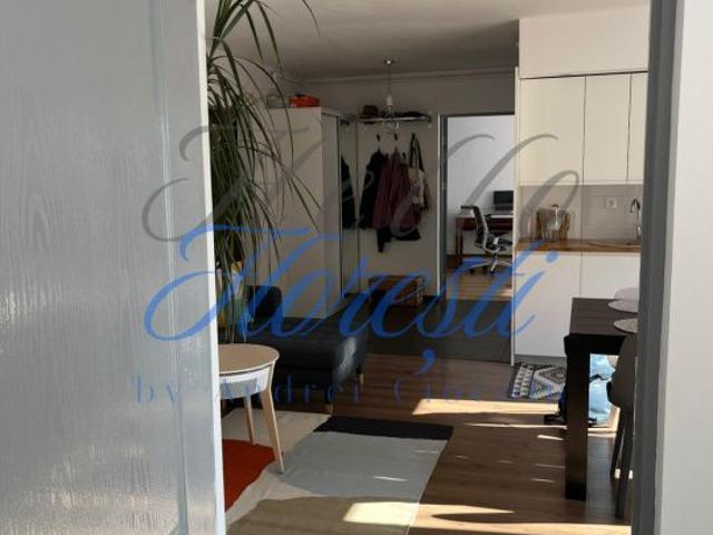 Apartament vânzări în Floresti, Prahova