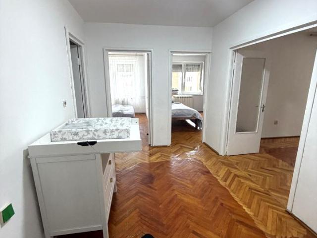Apartament închirieri în Episcopia Bihor, Oradea