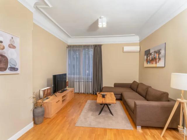 Apartament închirieri în Colțea, București