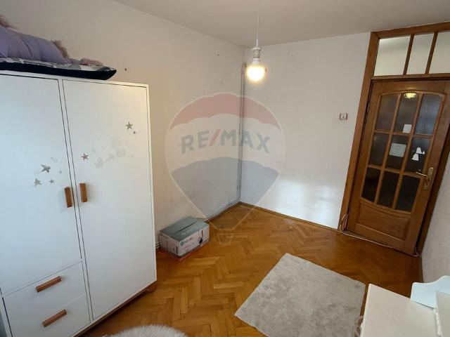 Apartament vânzări în Romani
