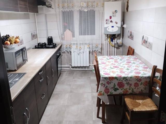 Apartament vânzări în Romani