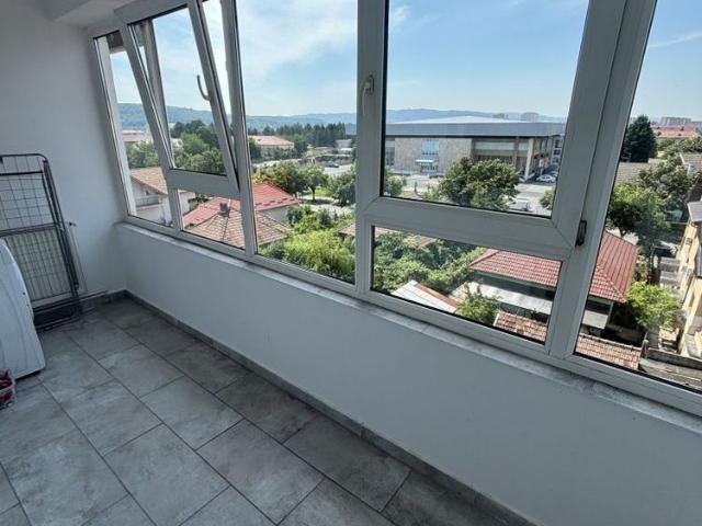 Apartament închirieri în Valcea