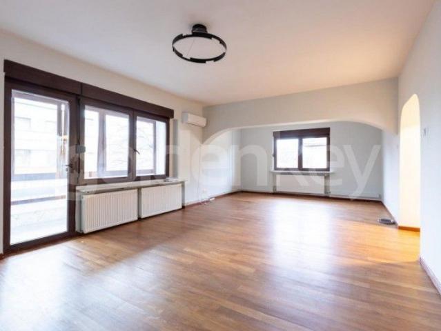 Apartament închirieri în Dorobanti, Arad