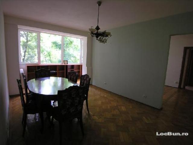 Apartament vânzări în Romani