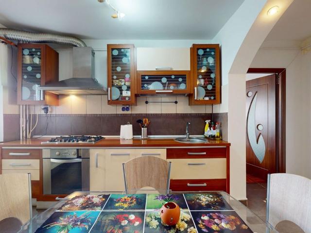 Apartament vânzări în Romani