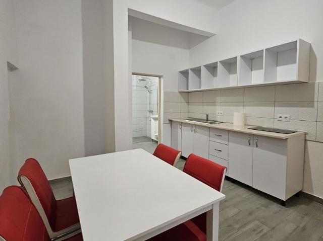 Apartament închirieri