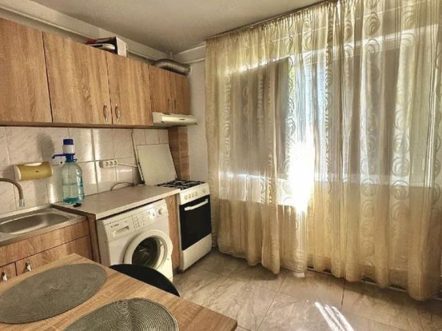 Apartament închirieri în Uzinei, Iași