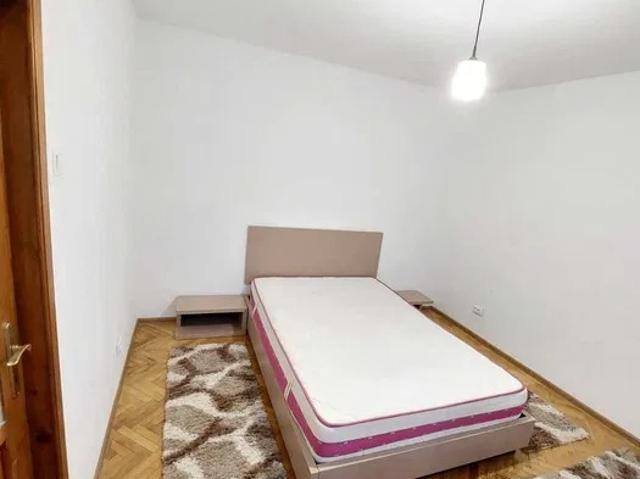 Apartament închirieri în Podu Roș, Iași