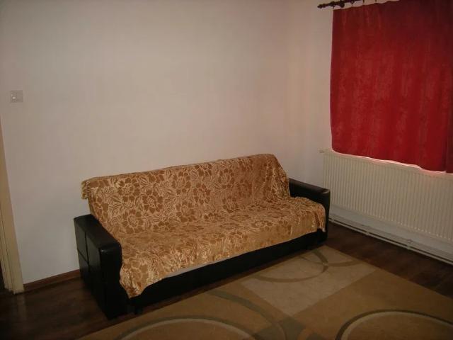 Apartament închirieri în Podu Roș, Iași