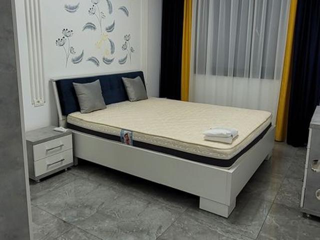 Apartament închirieri