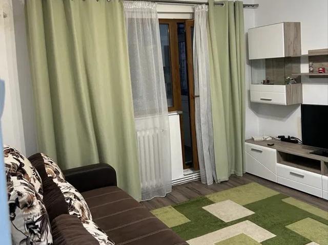 Apartament închirieri în Podu Roș, Iași