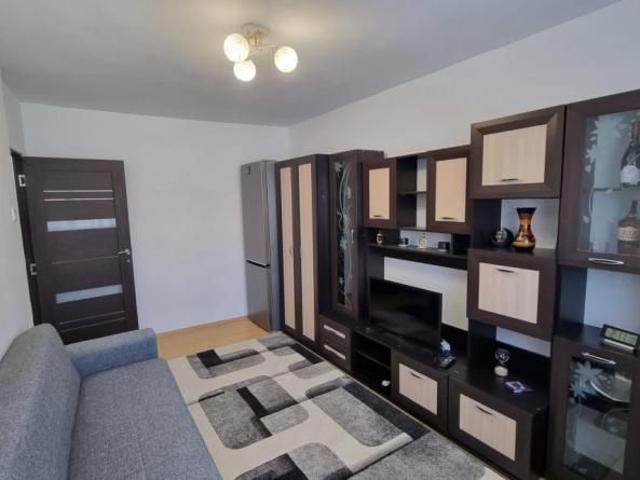 Apartament închirieri în Uzinei, Iași