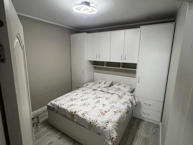 Apartament închirieri