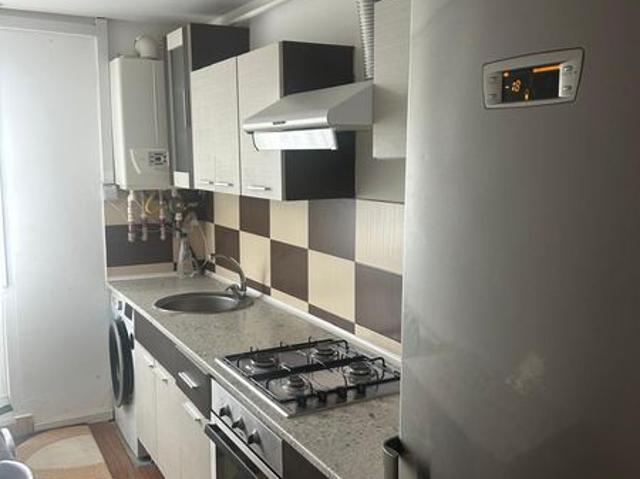 Apartament închirieri în Colonia de Sub Deal, Florești