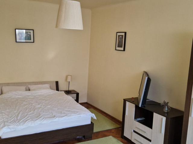 Apartament închirieri