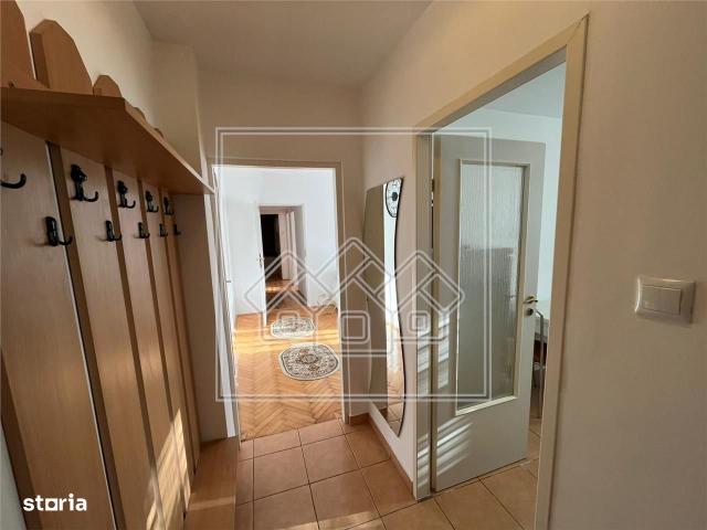 Apartament închirieri