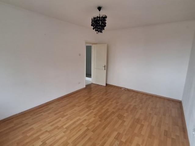 Apartament vânzări în Constanta, Caraş-severin