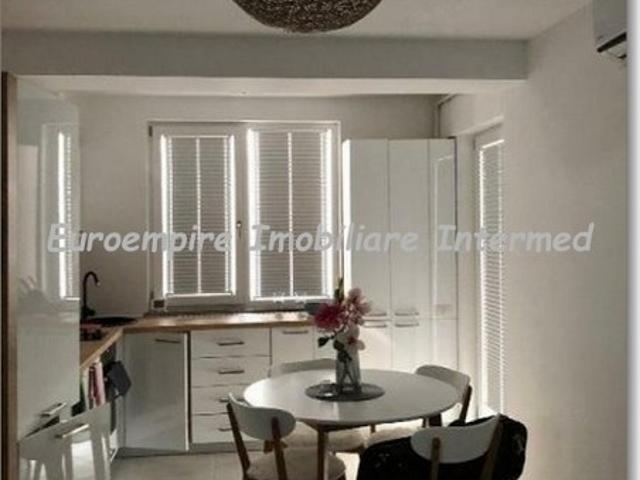 Apartament vânzări în Constanta, Caraş-severin