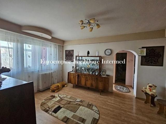 Apartament vânzări în Constanta, Caraş-severin