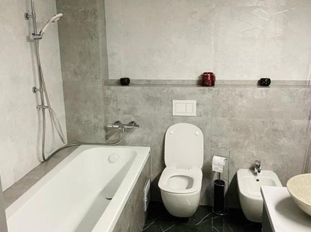 Proprietate închirieri