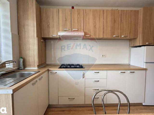 Apartament închirieri