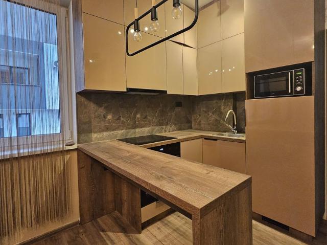 Apartament închirieri