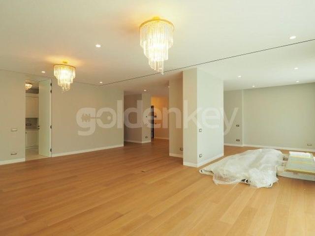 Apartament închirieri în Dorobanti, Arad