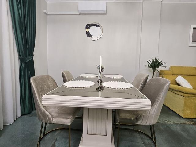 Apartament închirieri